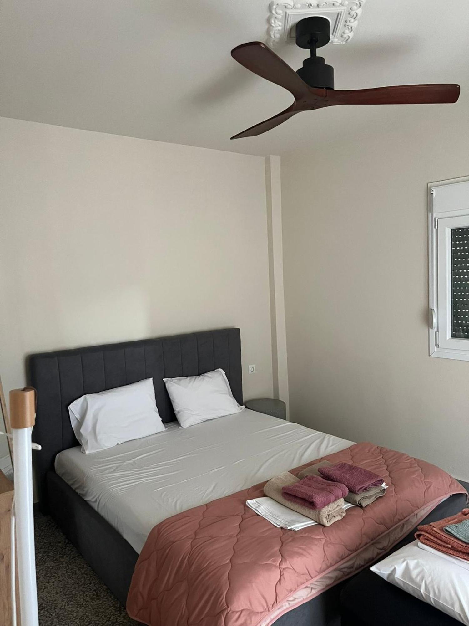 Mz Apartment Néa Péramos Exteriér fotografie
